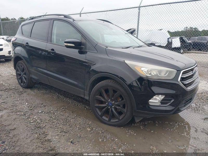 FORD ESCAPE TITANIUM