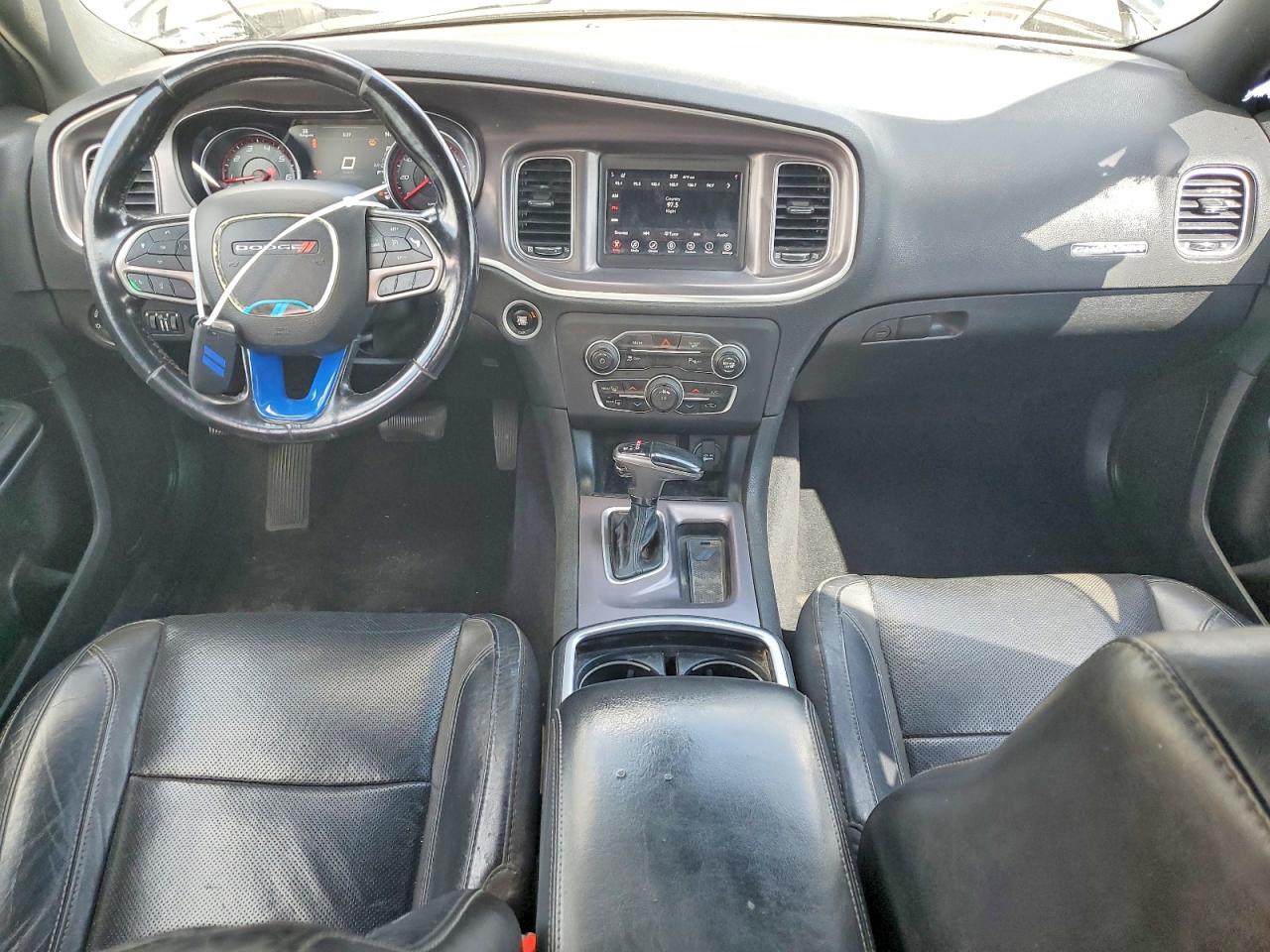 Dodge CHARGER SXT
