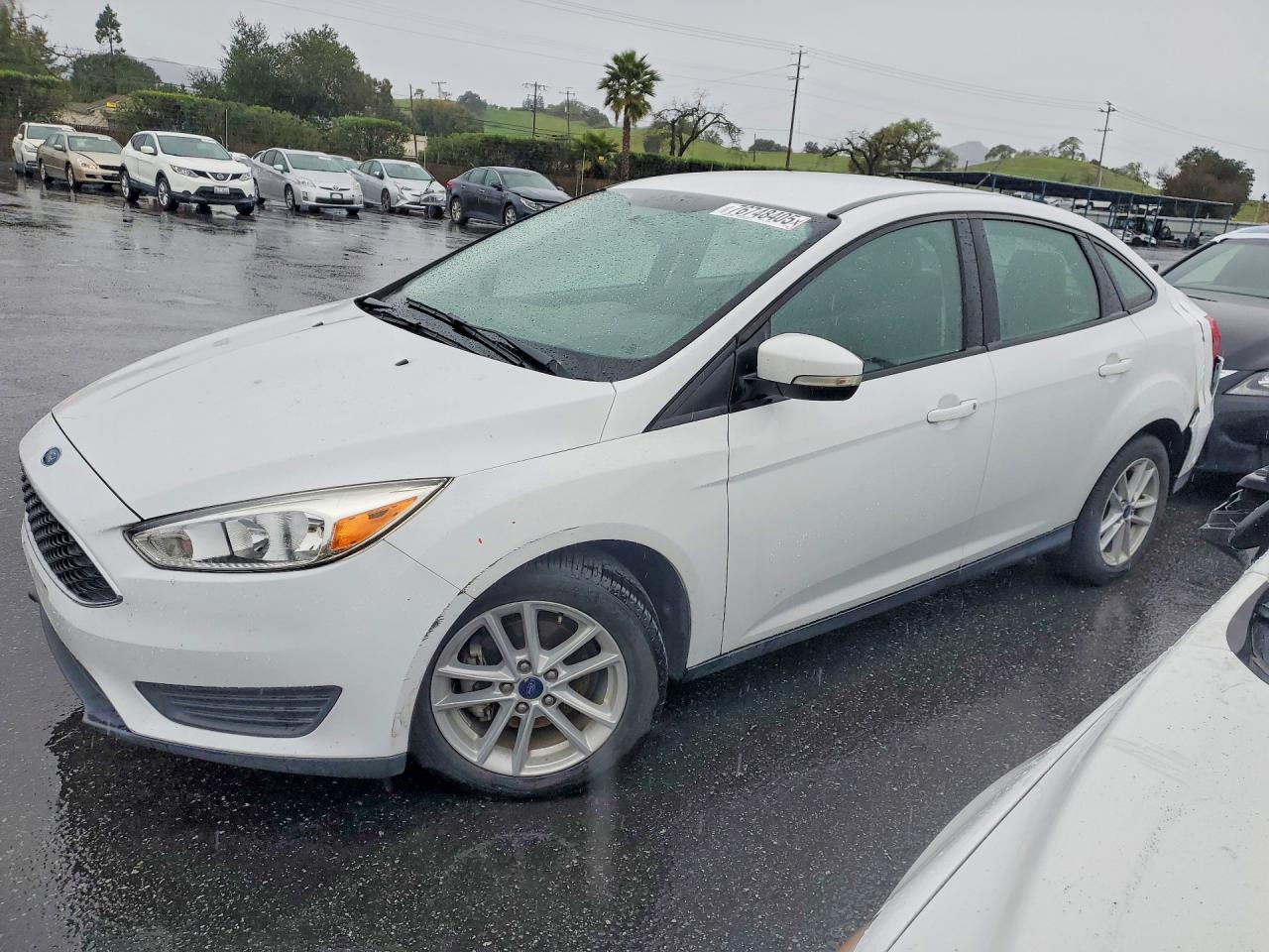 Ford FOCUS SE