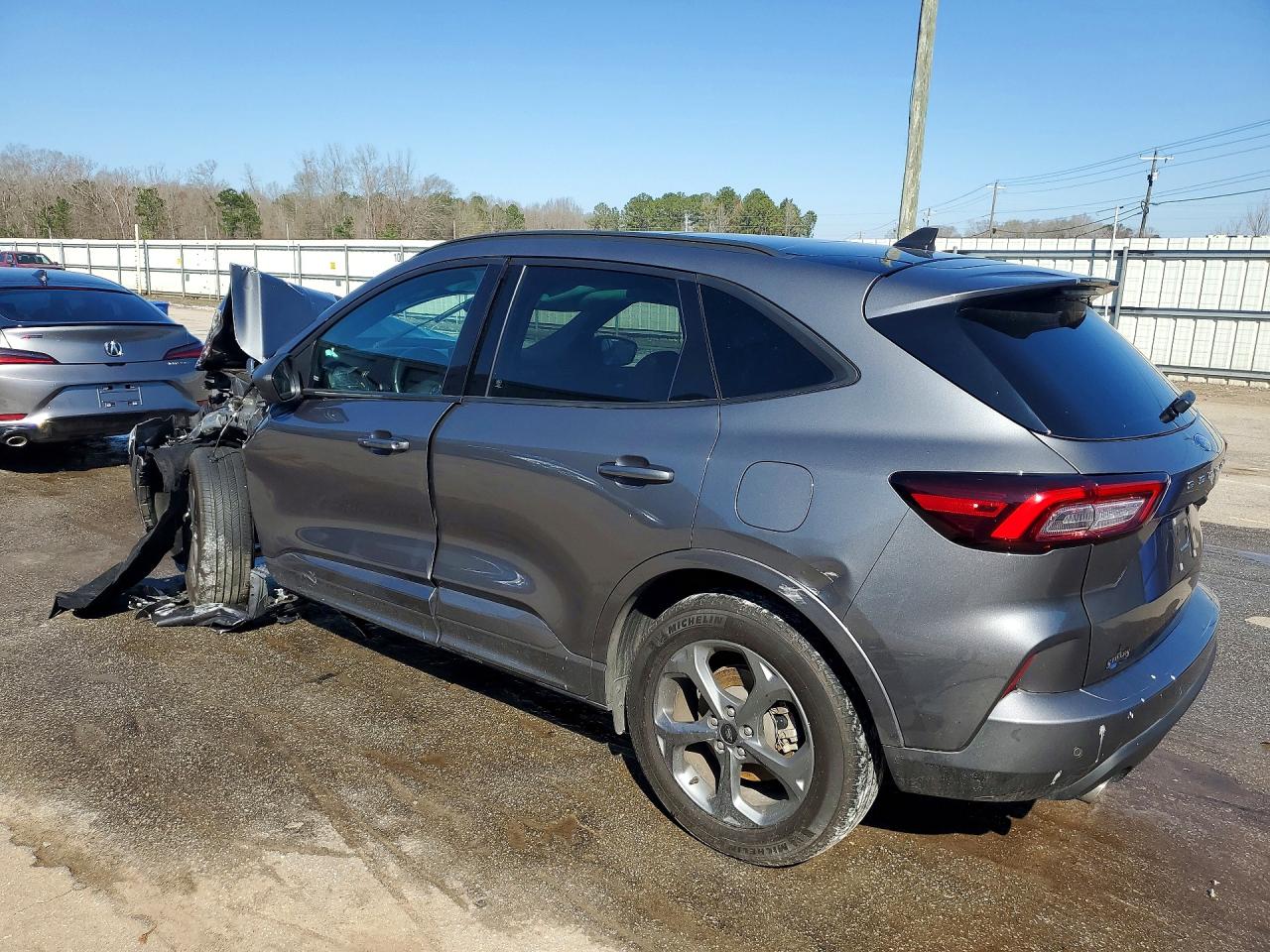 Ford ESCAPE ST LINE