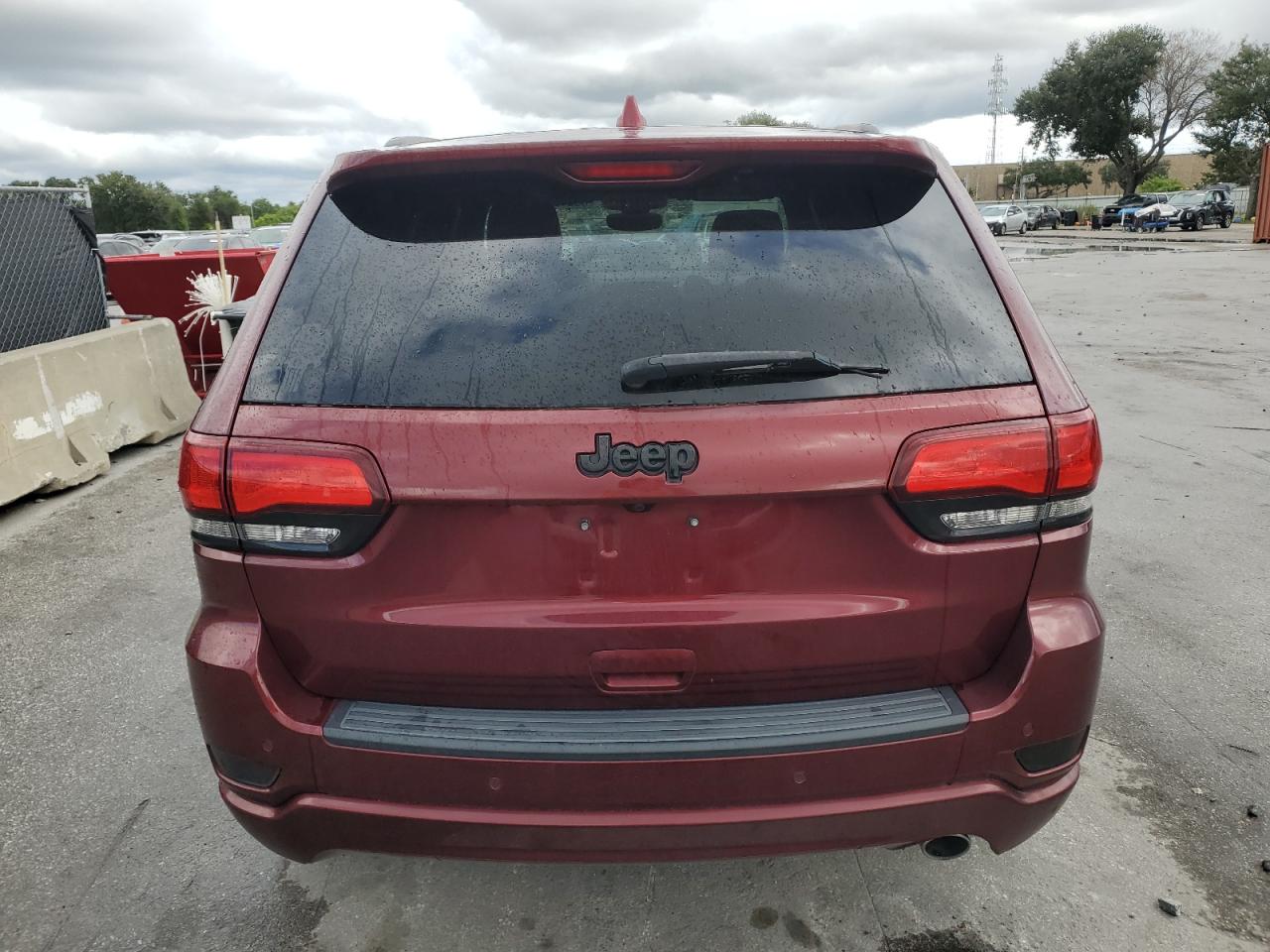 Jeep GRAND CHEROKEE LAREDO