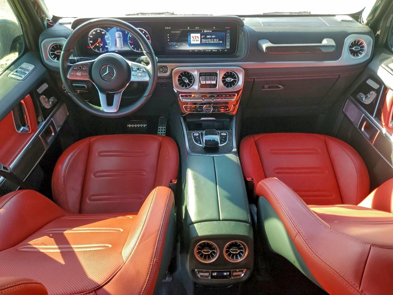 Mercedes-benz G 550