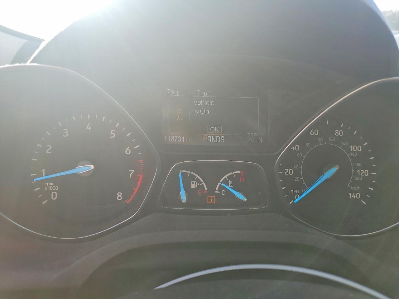 Ford ESCAPE SE